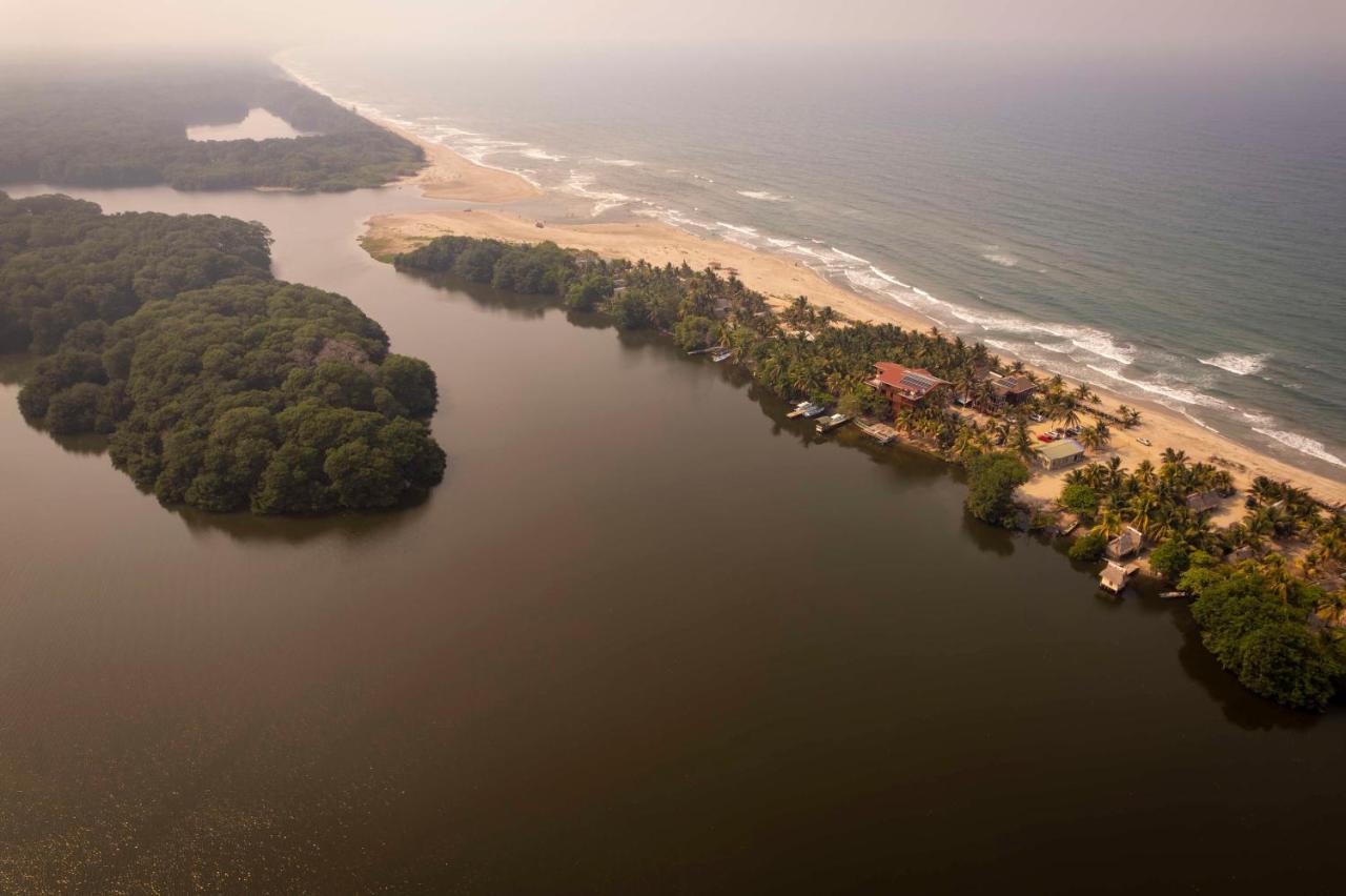 Indura Beach & Golf Resort Curio Collection By Hilton 텔라 외부 사진