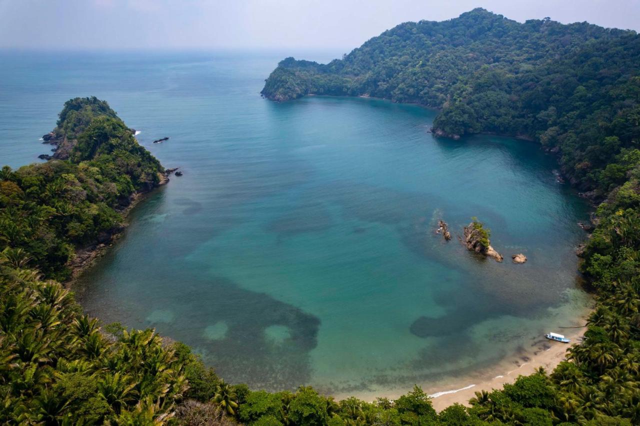 Indura Beach & Golf Resort Curio Collection By Hilton 텔라 외부 사진