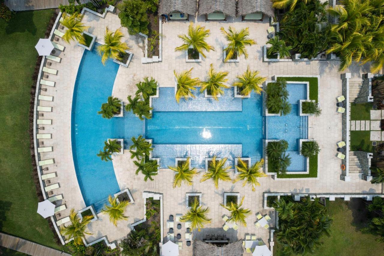 Indura Beach & Golf Resort Curio Collection By Hilton 텔라 외부 사진